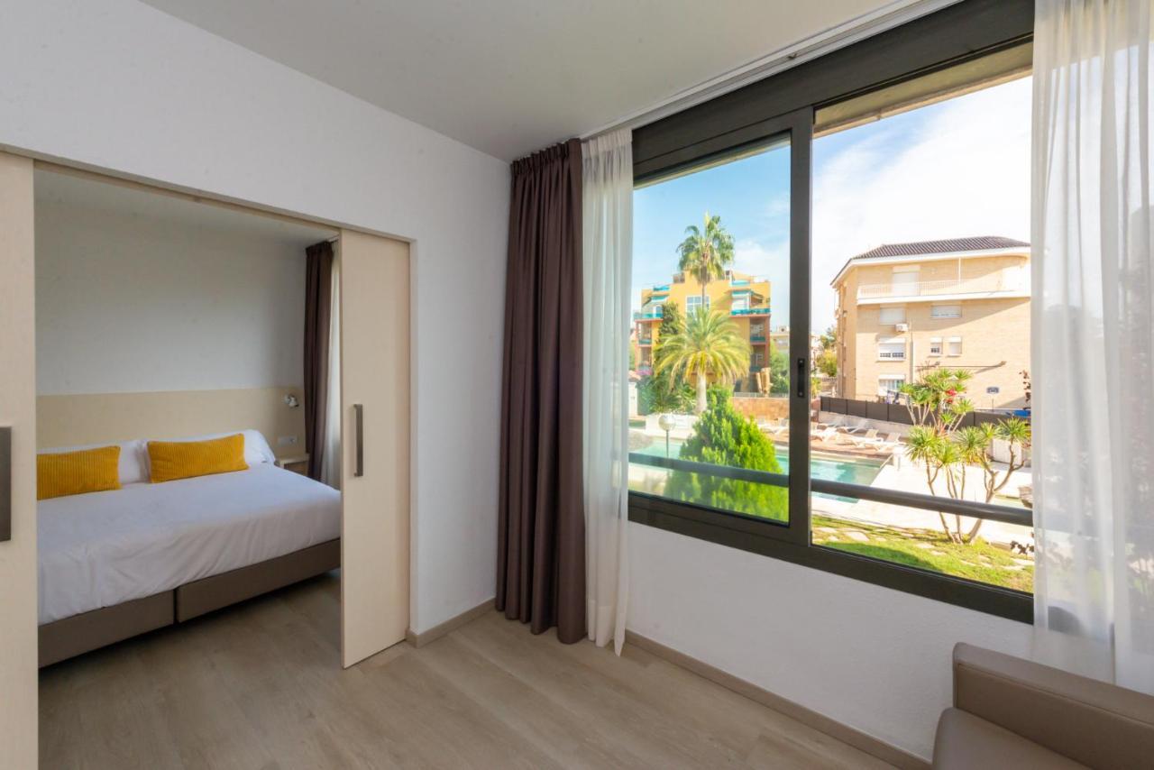 Atenea Park Suites & Apartments Vilanova i la Geltrú Εξωτερικό φωτογραφία
