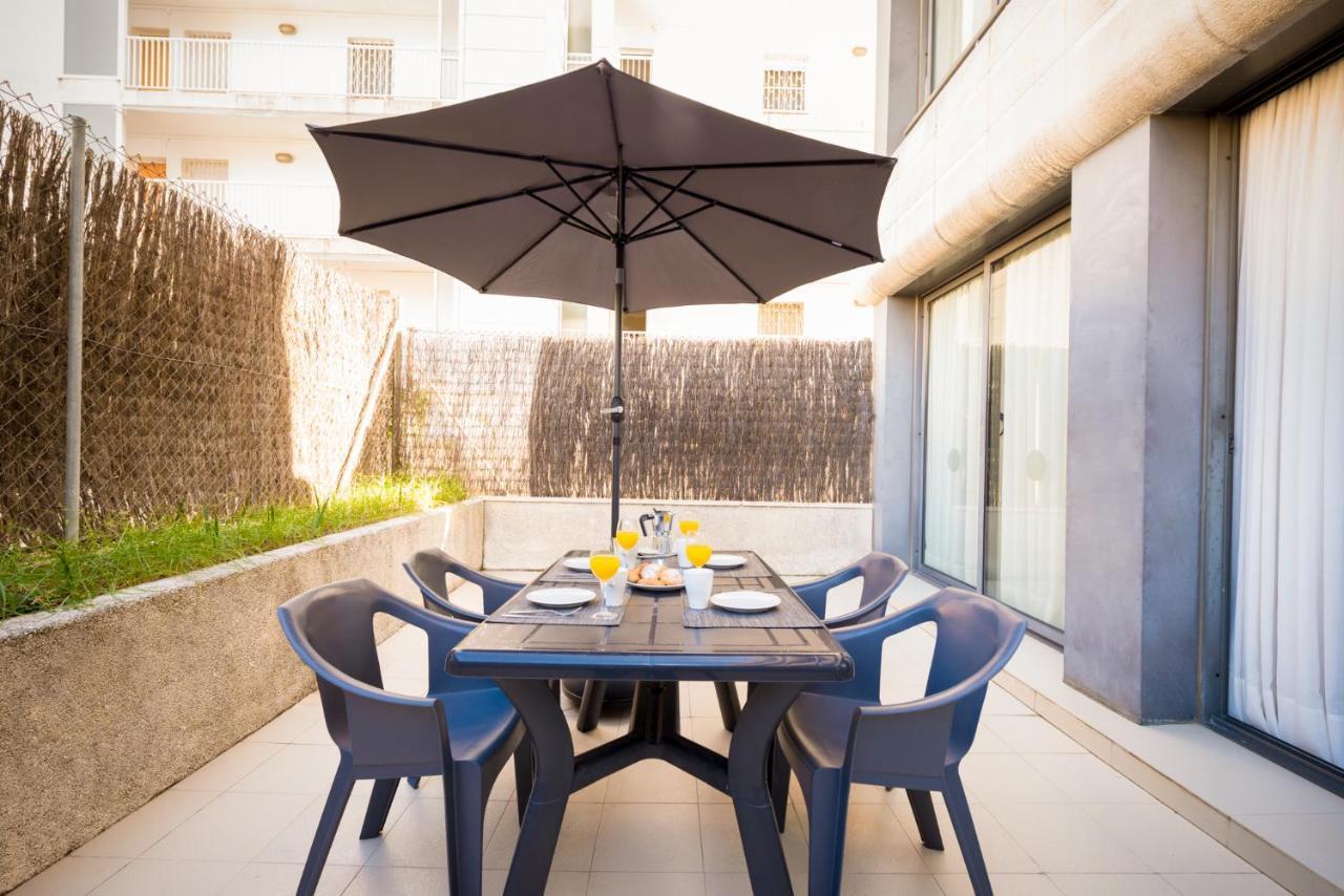 Atenea Park Suites & Apartments Vilanova i la Geltrú Εξωτερικό φωτογραφία